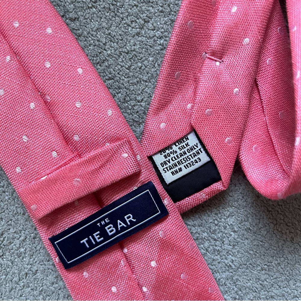 Tie Bar men’s skinny tie, pink